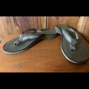 Chaco Flip Flops Womens Size 8 EcoTread Brown